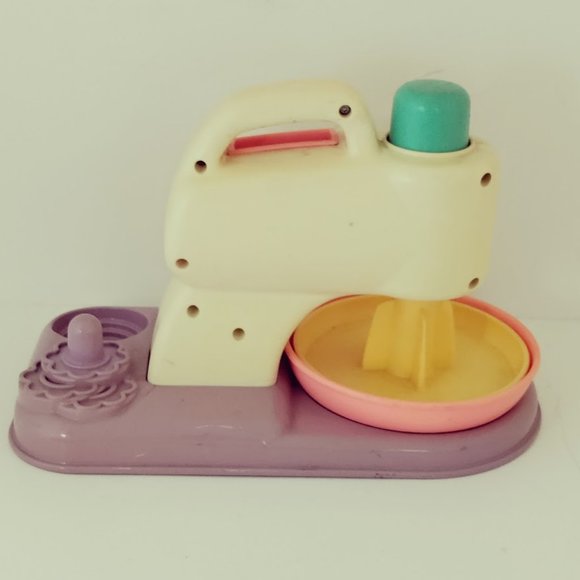 Vintage 1994 Playskool Pretend Kitchen Mixer Toy with Accessories - Picture 3 of 11